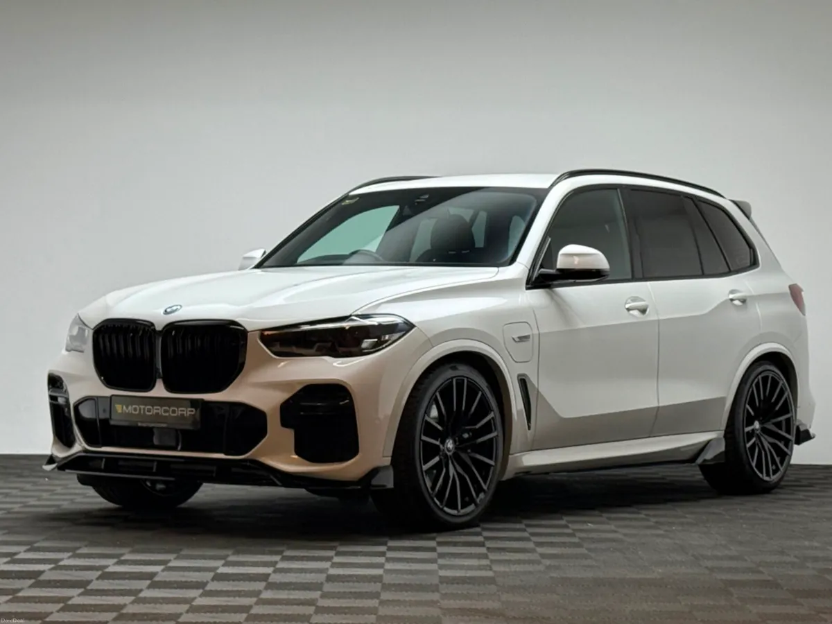 BMW X5 XDRIVE45E M SPORT - Image 3