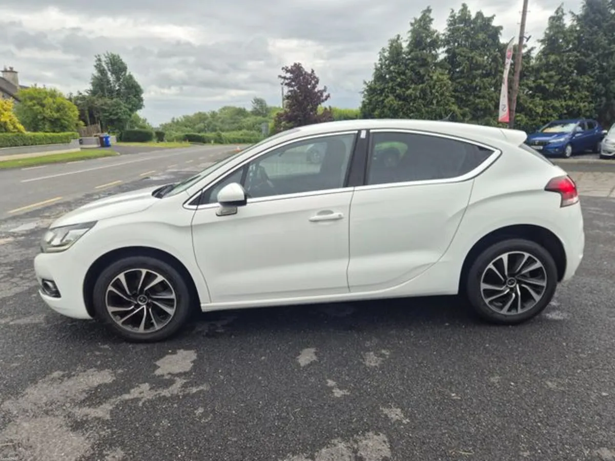 Citroen DS 4 DS4 1.2 Petrol Elegance Edition 5DR - Image 4