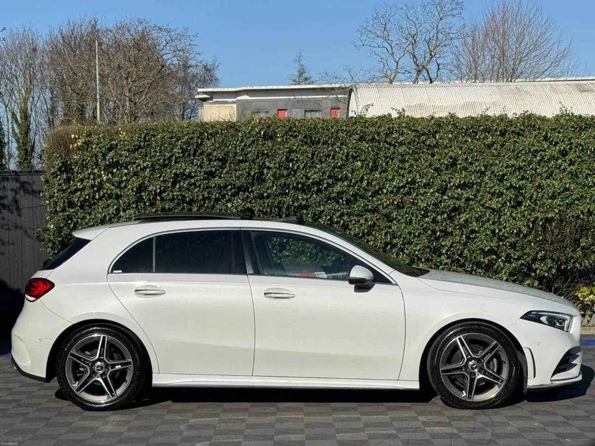 Mercedes-Benz A-Class A200d AMG-LINE PREMIUM PLUS - Image 4