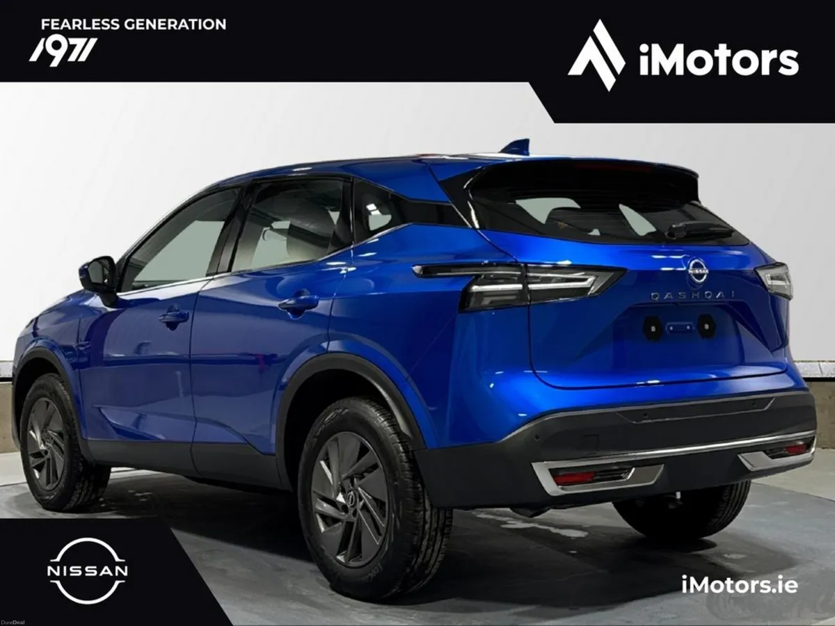 Nissan Qashqai SV Automatic Petrol - Image 6