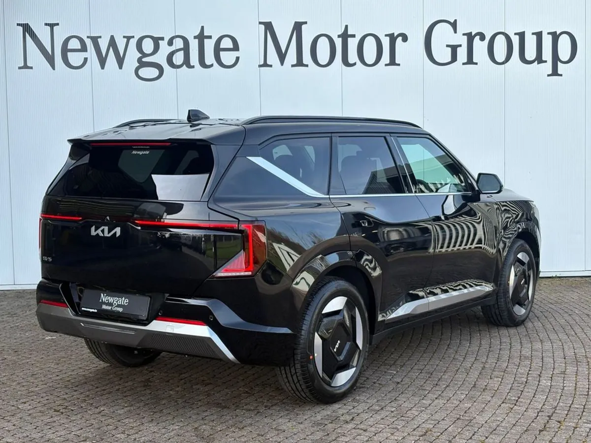 Kia EV5 EARTH 3 Long Range - Image 5