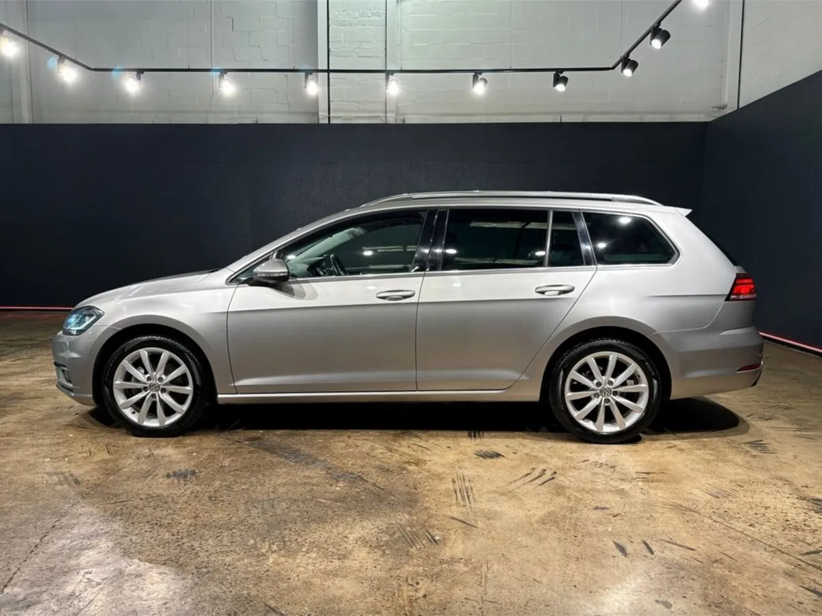 Volkswagen Golf ESTATE 1.2 TSI COMFORT LINE - FACT - Image 6