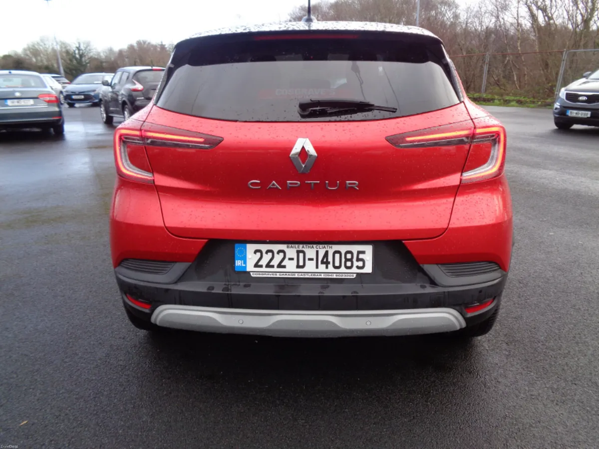 Renault Captur Limited edition TCE 90 5DR * APPLE - Image 4