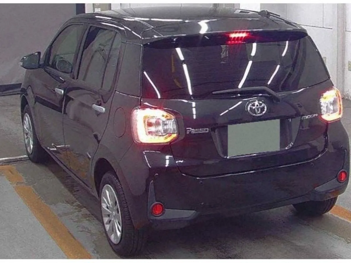 Toyota Passo 1.0 Petrol Auto - Image 3