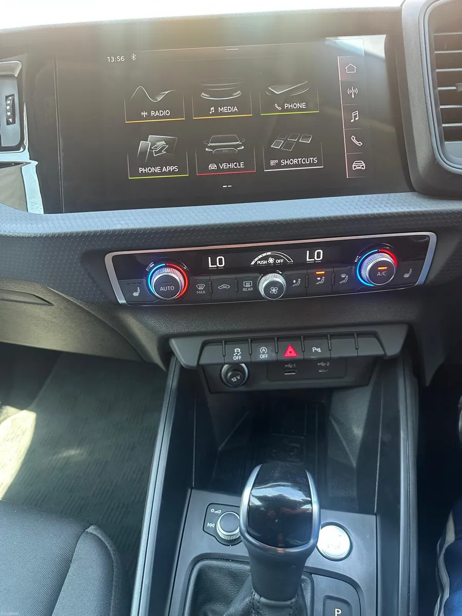Audi A1 Sportback 1.0L TFSI AUTO - Image 3