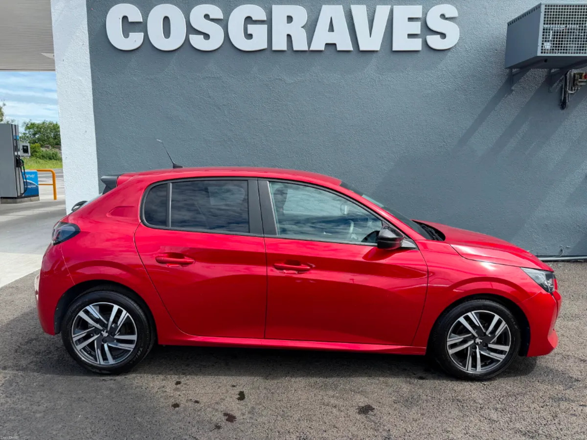 Peugeot 208 Active 1.2 75 6.4 4DR * APPLE CAR PLAY - Image 2