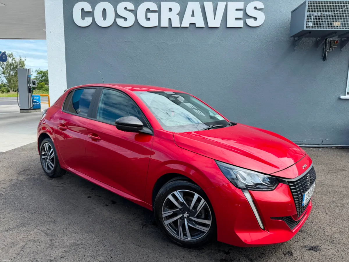 Peugeot 208 Active 1.2 75 6.4 4DR * APPLE CAR PLAY - Image 1