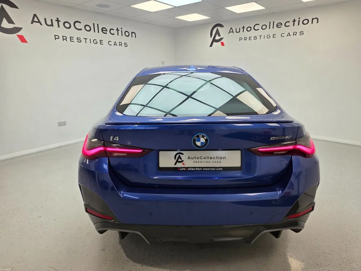 BMW i4 **eDrive40**M-SPORT**84KWH** - Image 6