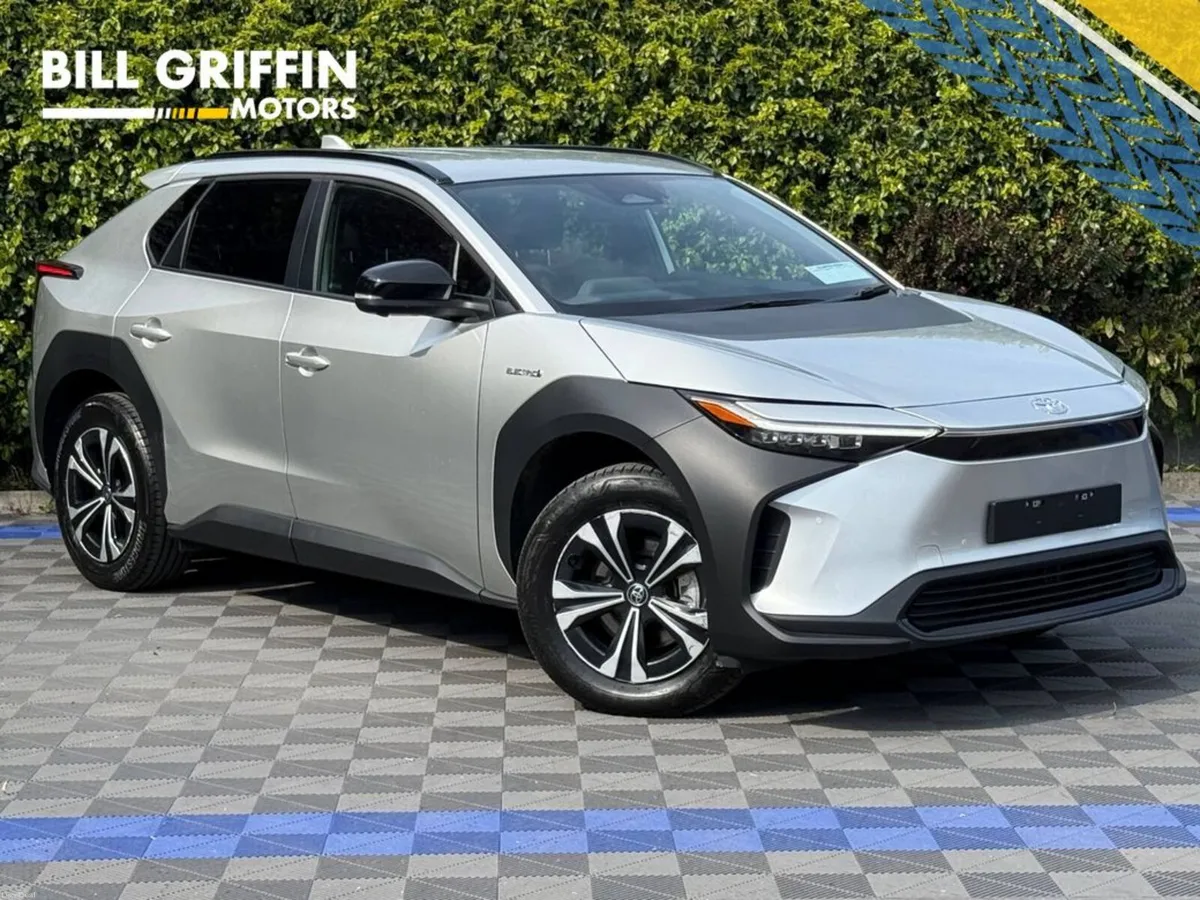 Toyota bZ4X MOTION // TINY MILEAGE // APPLE CARPLA - Image 1