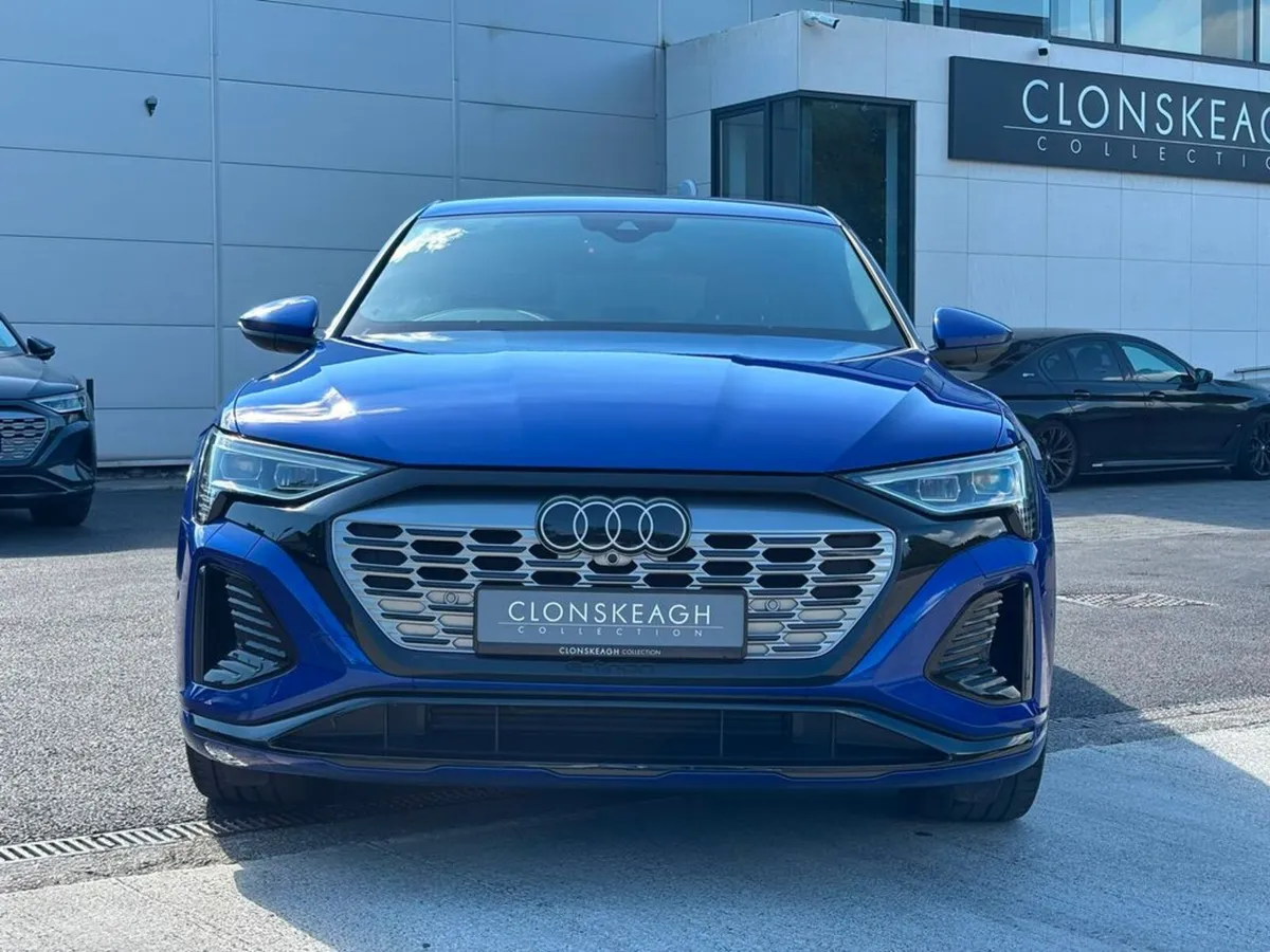 Audi Q8 e-tron SPORTBACK QUATTRO S LINE - Image 3