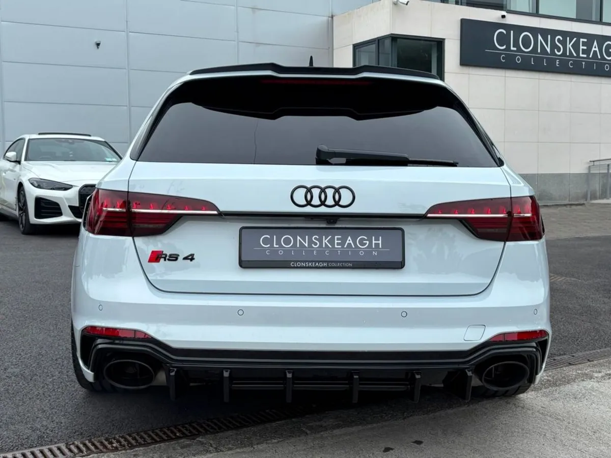 Audi RS4 RS 4 Avant 450BHP QUATRRO, PAN ROOF, STUN - Image 6