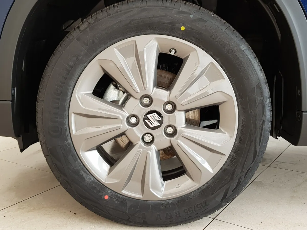 Suzuki Vitara 1 4 B JET Hybrid Motion - Image 4