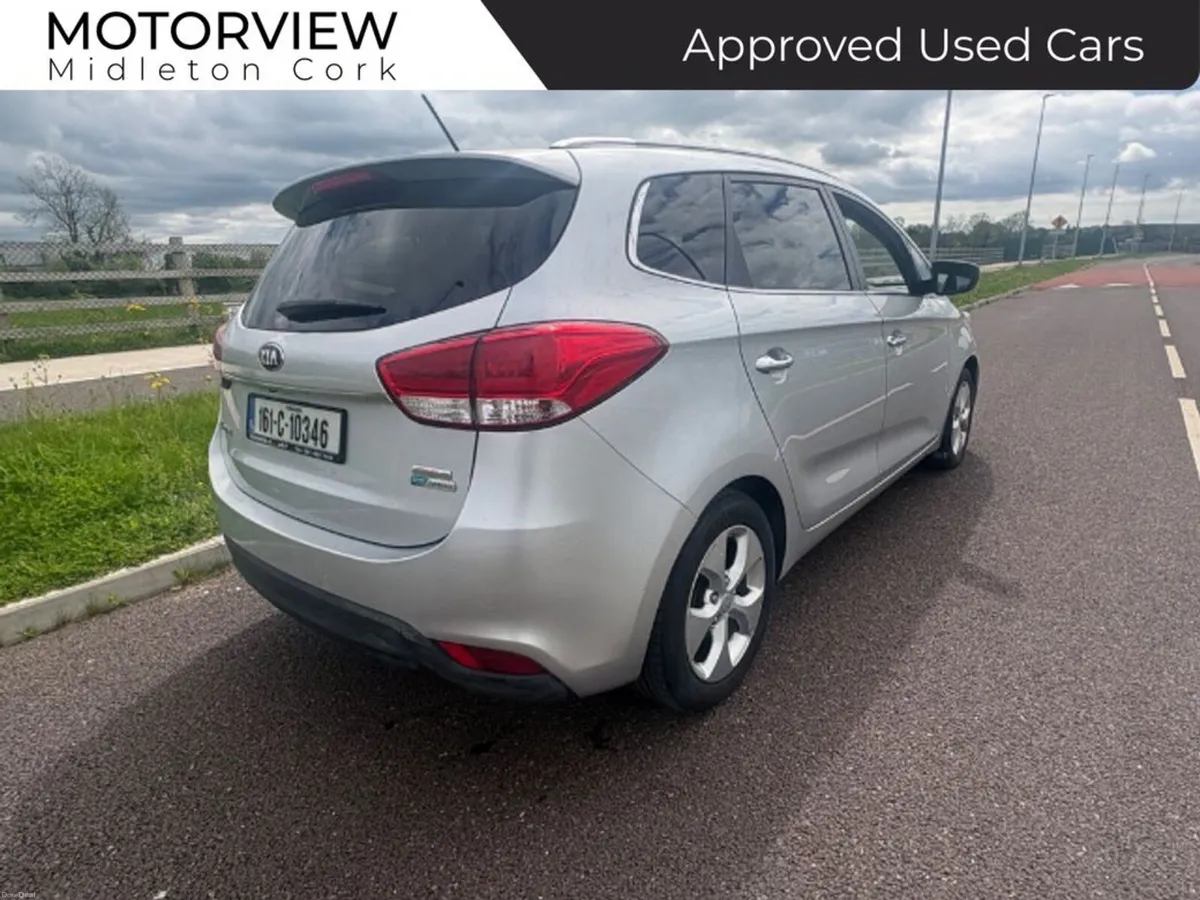 Kia Carens 7 seater USB Connection, Bluetooth, Cen - Image 6