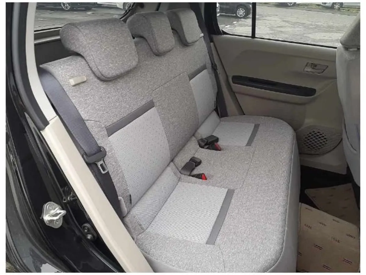 Toyota Passo 1.0 Petro Auto - Image 5