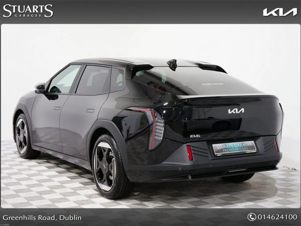 Kia EV4 Fastback Earth K3 - Image 2