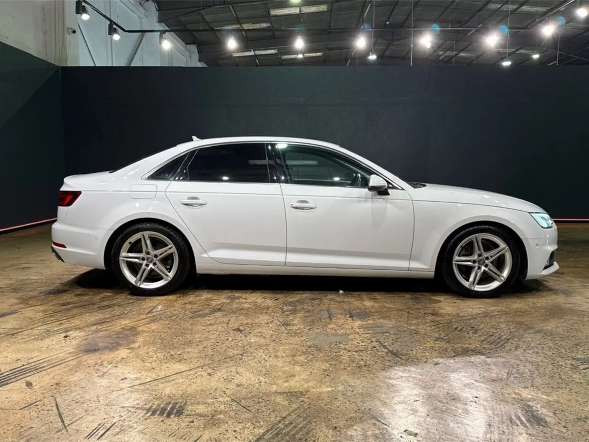 Audi A4 AUTOMATIC 1.4L TFSI - HEATED SEATS - REVER - Image 3