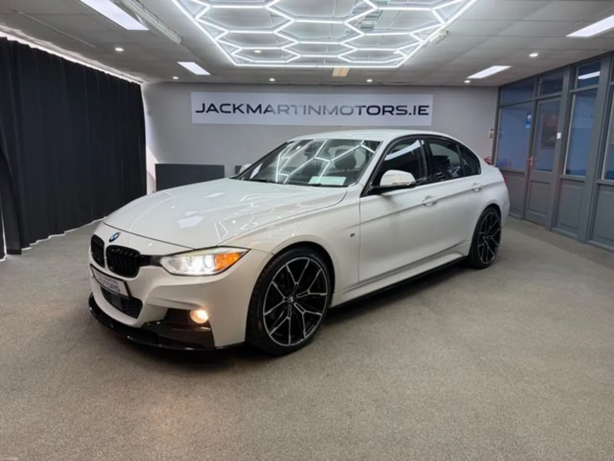 BMW 3-Series 320D - Image 1