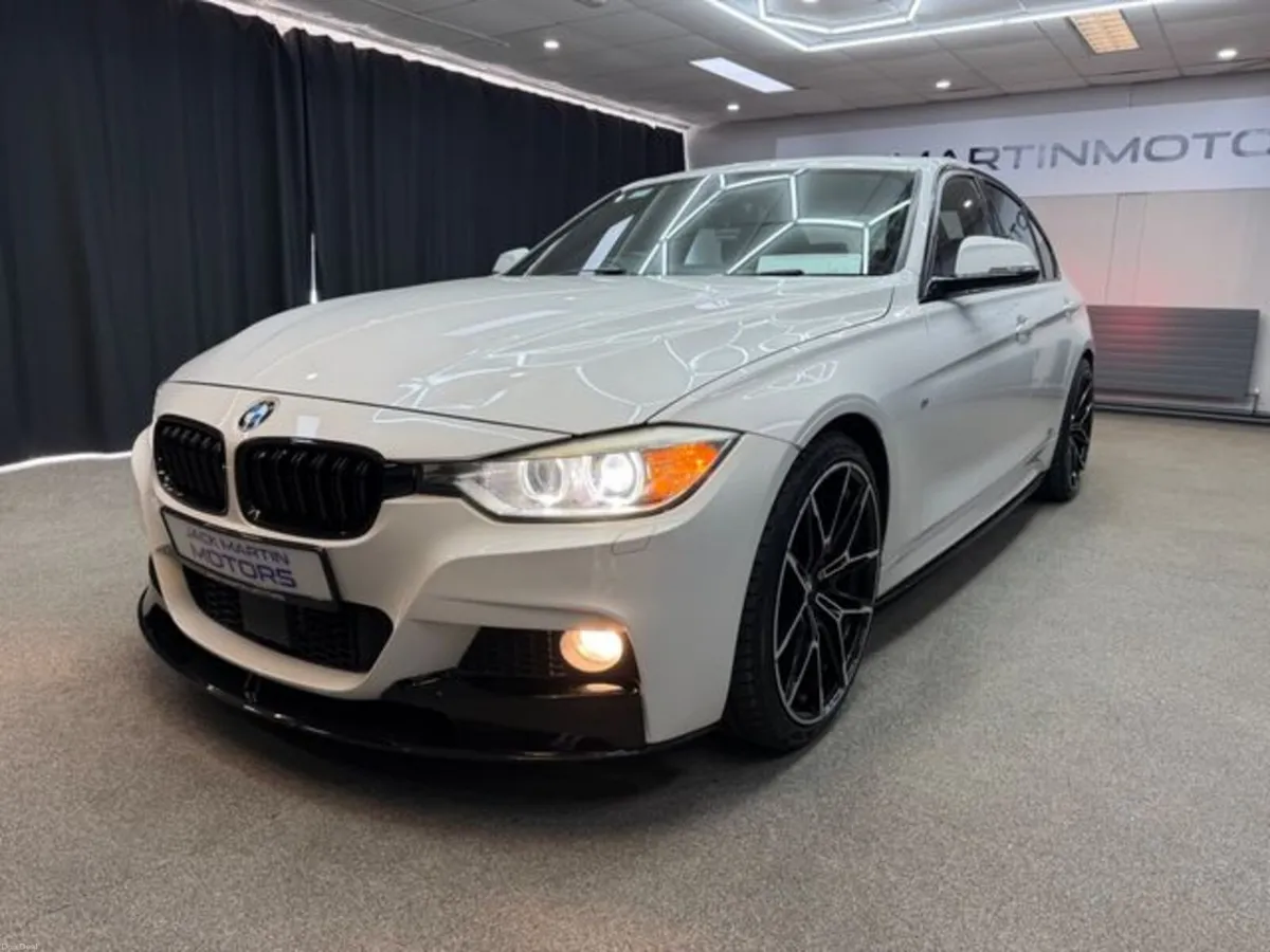 BMW 3-Series 320D - Image 3