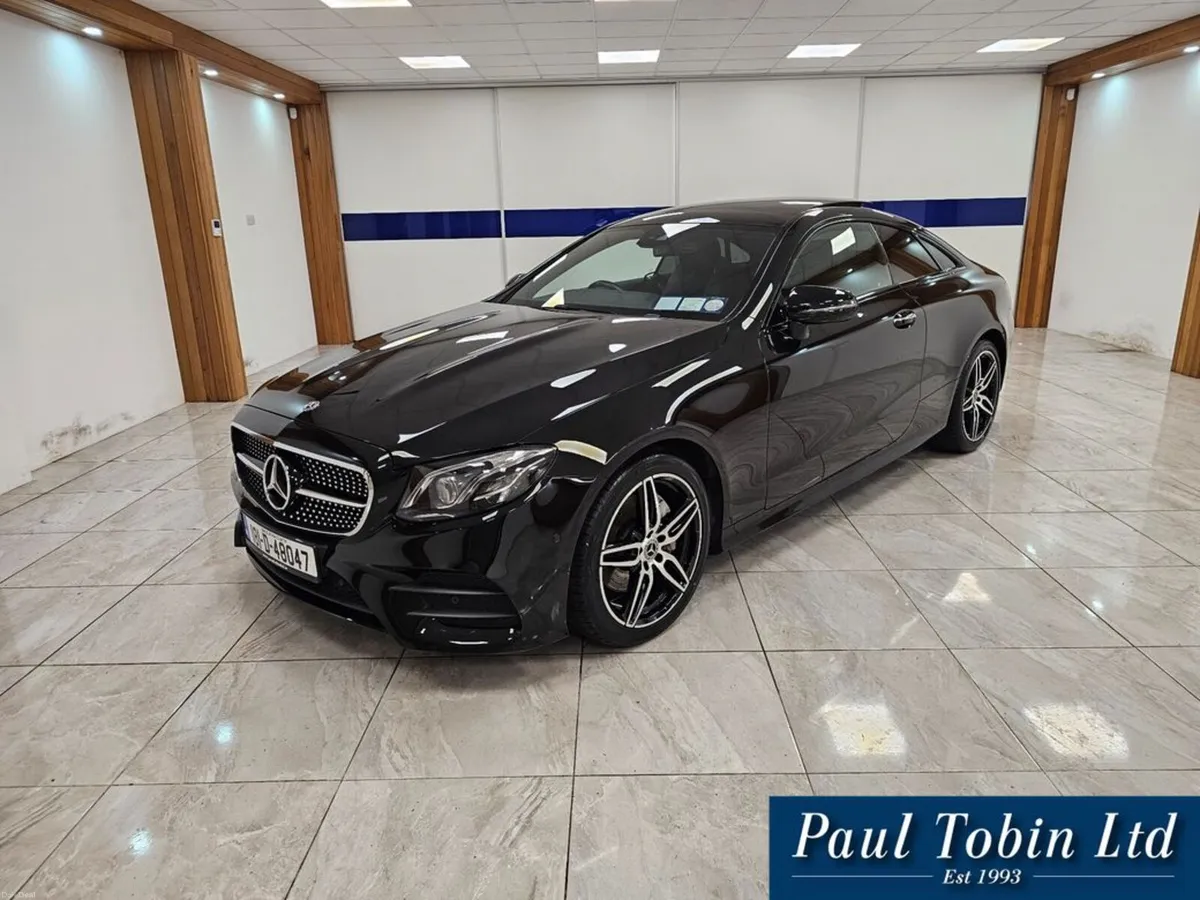 Mercedes-Benz E-Class SUNROOF // NIGHT PACK - Image 1