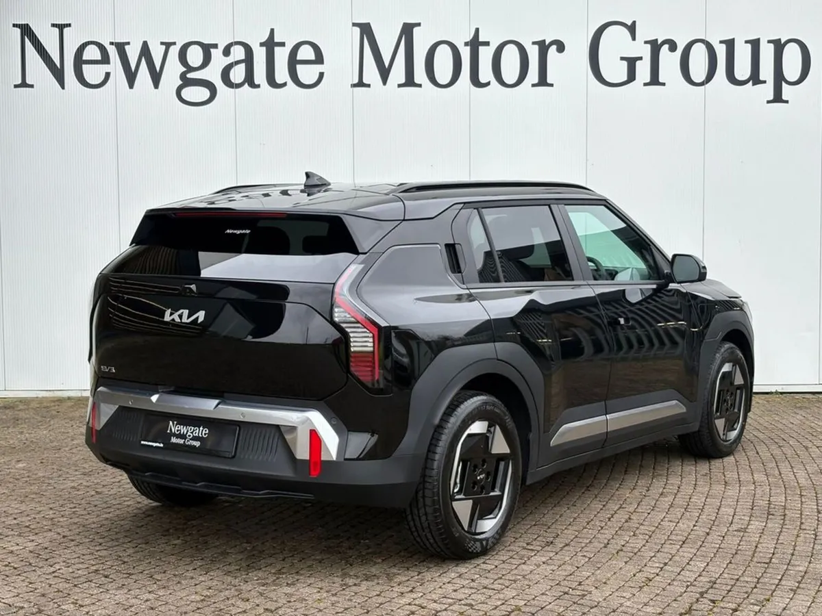 Kia EV3 EARTH 2 Long Range - Image 5
