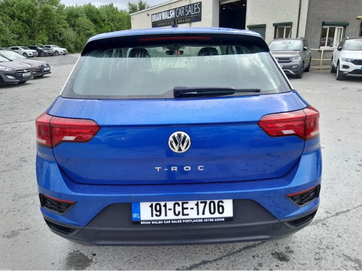 Volkswagen T-Roc 1.6 TDI MANUAL 6SPEED FWD 115HP 5 - Image 5