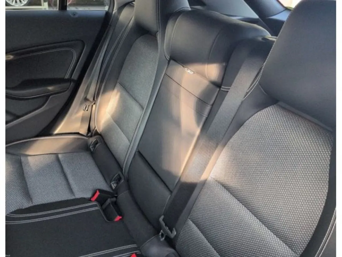 Mercedes-Benz CLA 1.6 Petrol Auto - Image 5