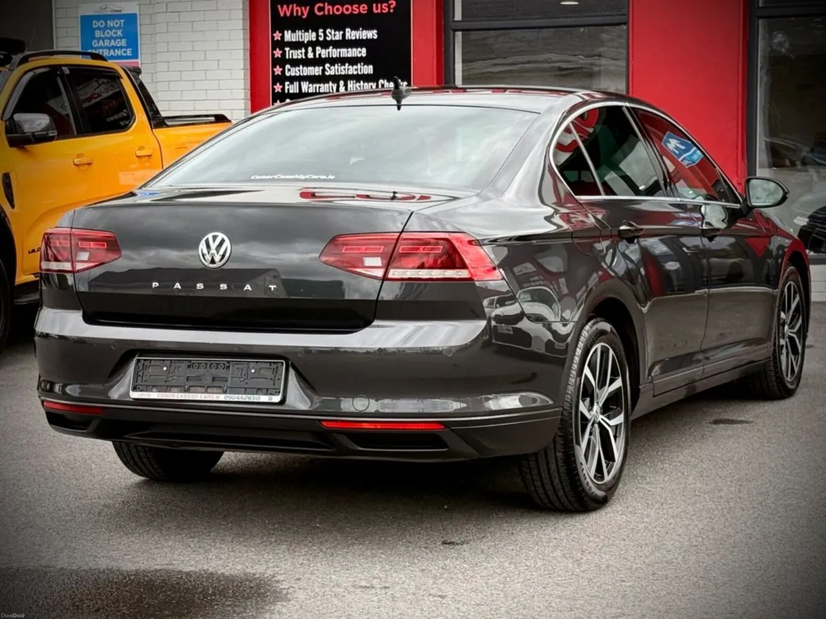 Volkswagen Passat SEL TDI DSG // HIGH SPEC // TEST - Image 6