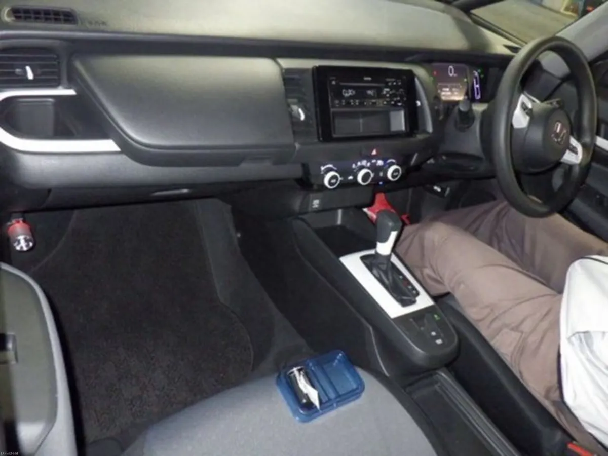 Honda Fit 1.5 Petrol Auto - Image 5