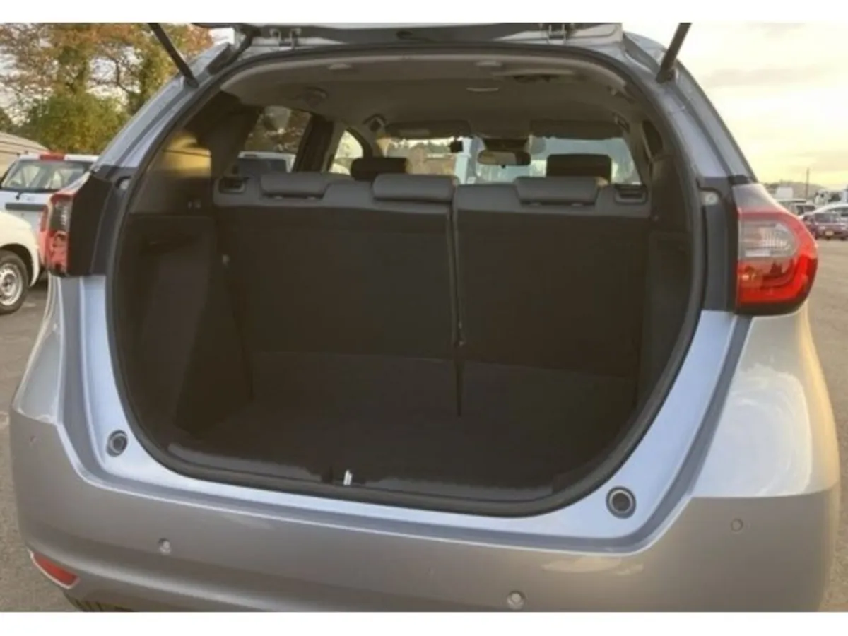 Honda Fit 1.3 Petrol Auto - Image 4