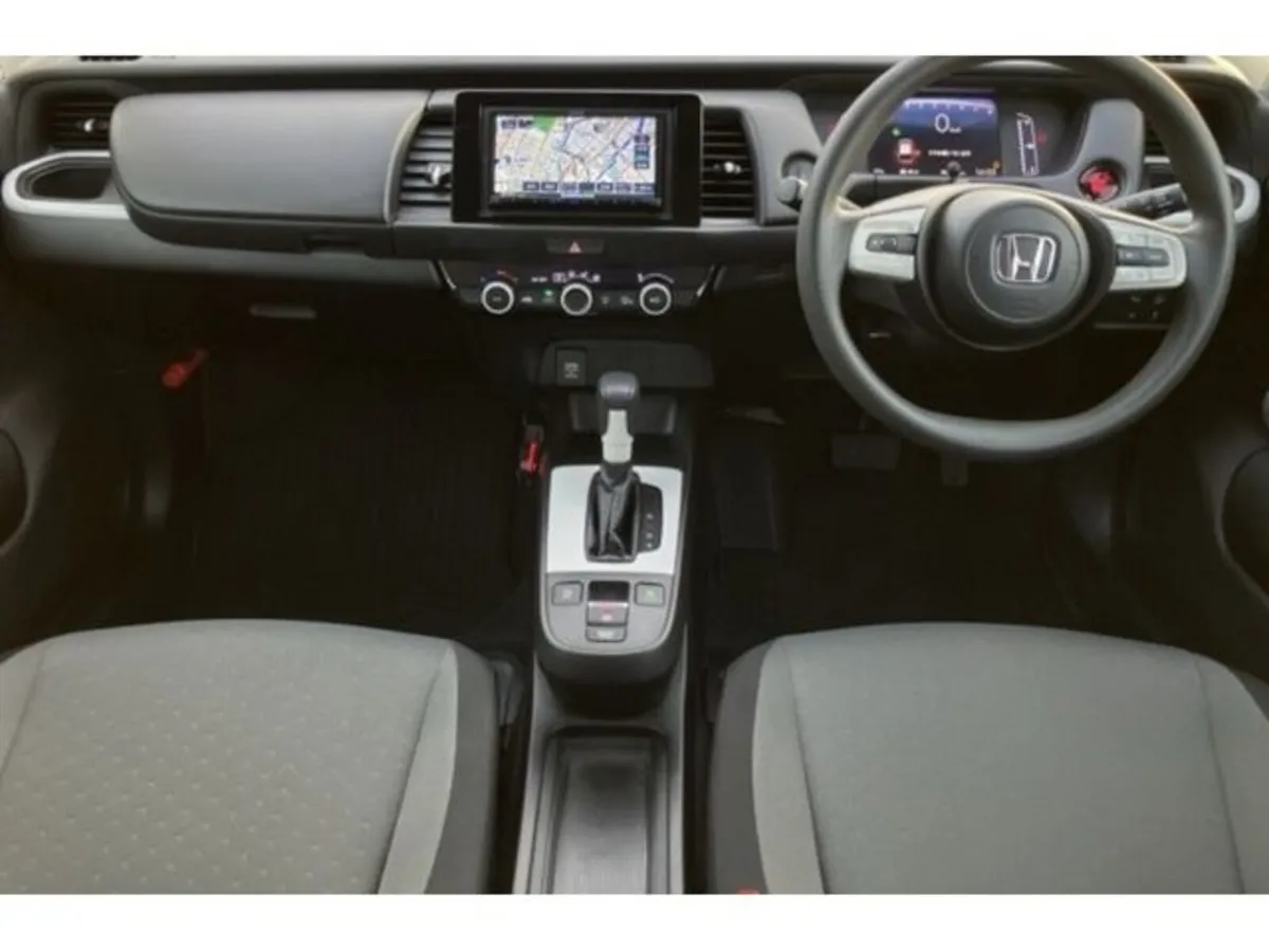 Honda Fit 1.3 Petrol Auto - Image 5