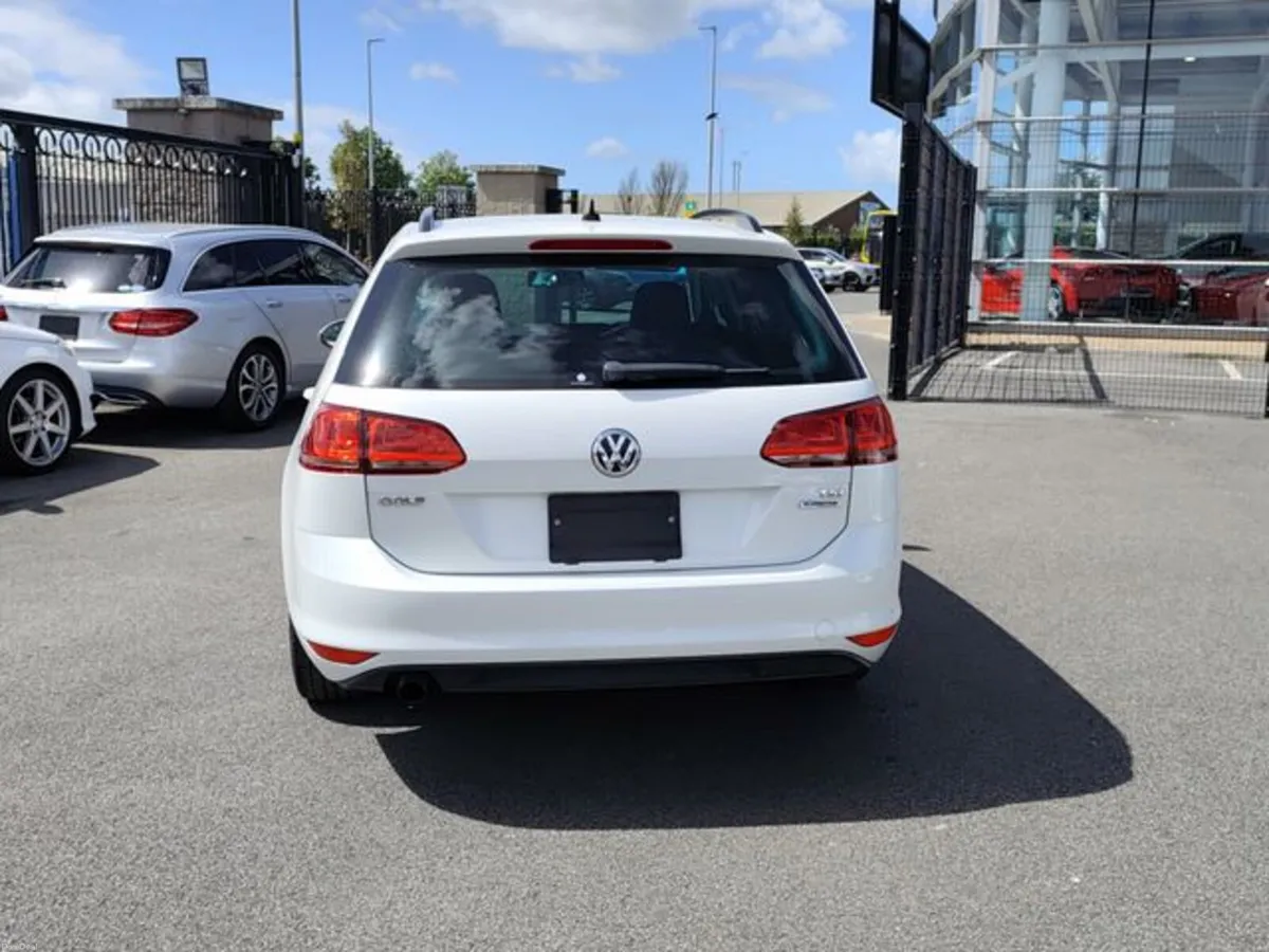 Volkswagen Golf 1.2 TSI Comfortline turbo petrol p - Image 5