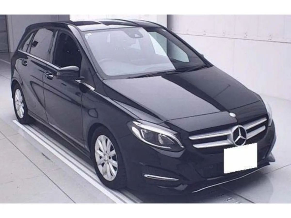 Mercedes-Benz B-Class B180 1.6 Petrol Auto - Image 1