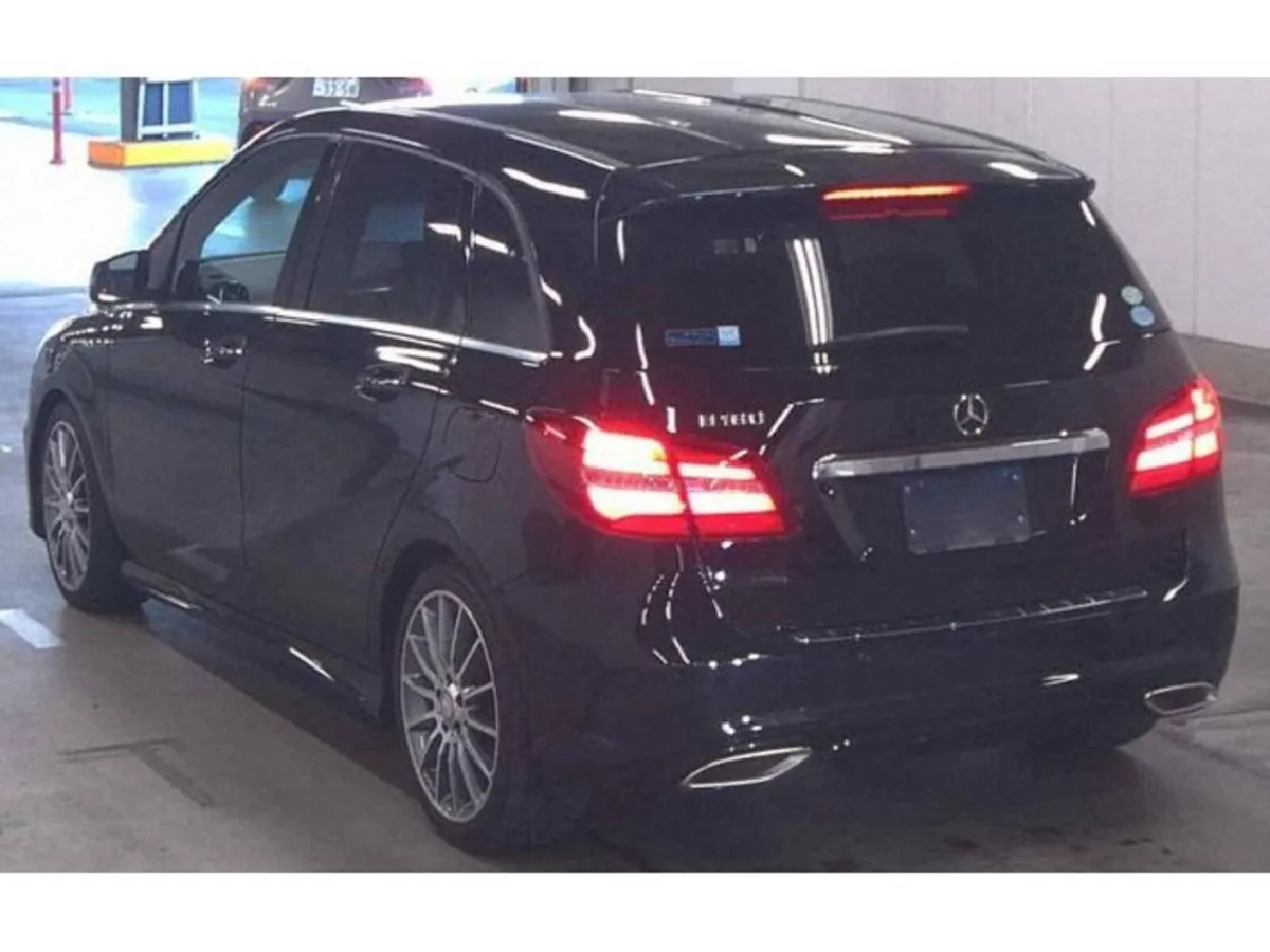 Mercedes-Benz B-Class B180 Sport automatic Grade 4 - Image 3