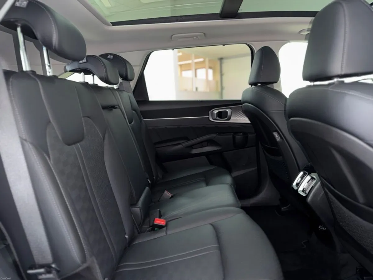 Kia Sorento DSL PE 7Seater K4-Sale Price Quoted-- - Image 5