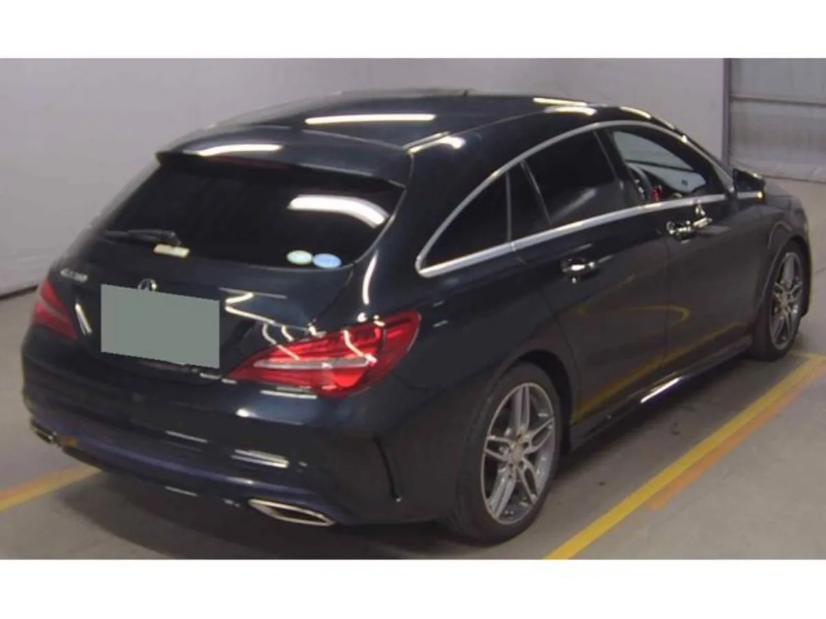 Mercedes-Benz CLA 1.6 Petrol Auto - Image 4
