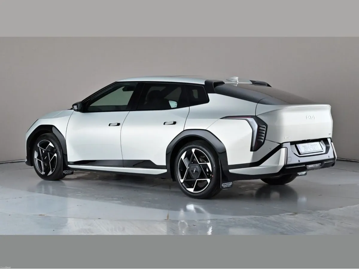 Kia EV4 Fastback GT-Line - Image 2