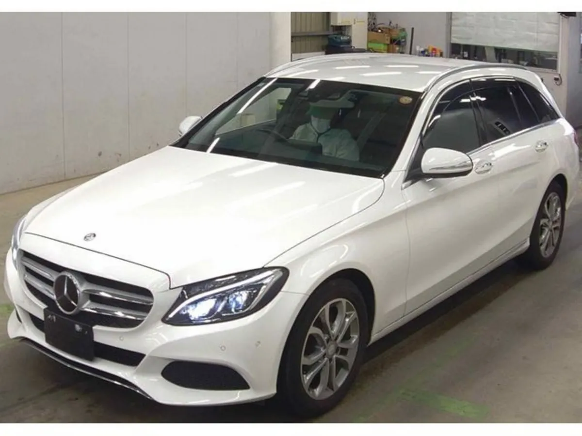 Mercedes-Benz C-Class C200 Estate Grade 4.5 Japane - Image 1