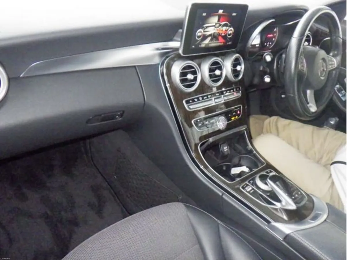 Mercedes-Benz C-Class C200 Estate Grade 4.5 Japane - Image 5