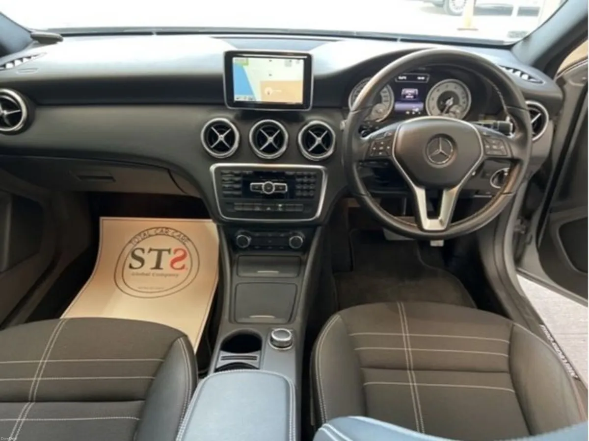 Mercedes-Benz A-Class A180 1.6 Petrol Grade 4 Japa - Image 5