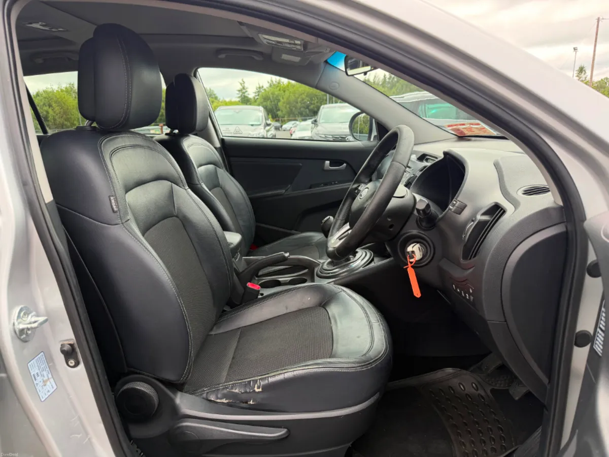 Kia Sportage EX 2.0 4X4 4DR - Image 3