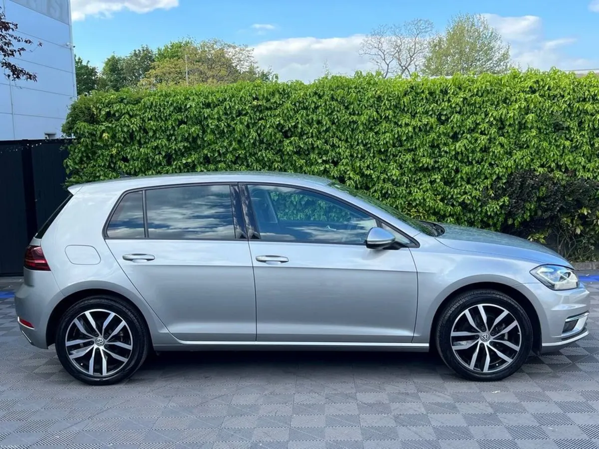 Volkswagen Golf HIGHLINE 1.4 TSI // FULL SERVICE H - Image 2