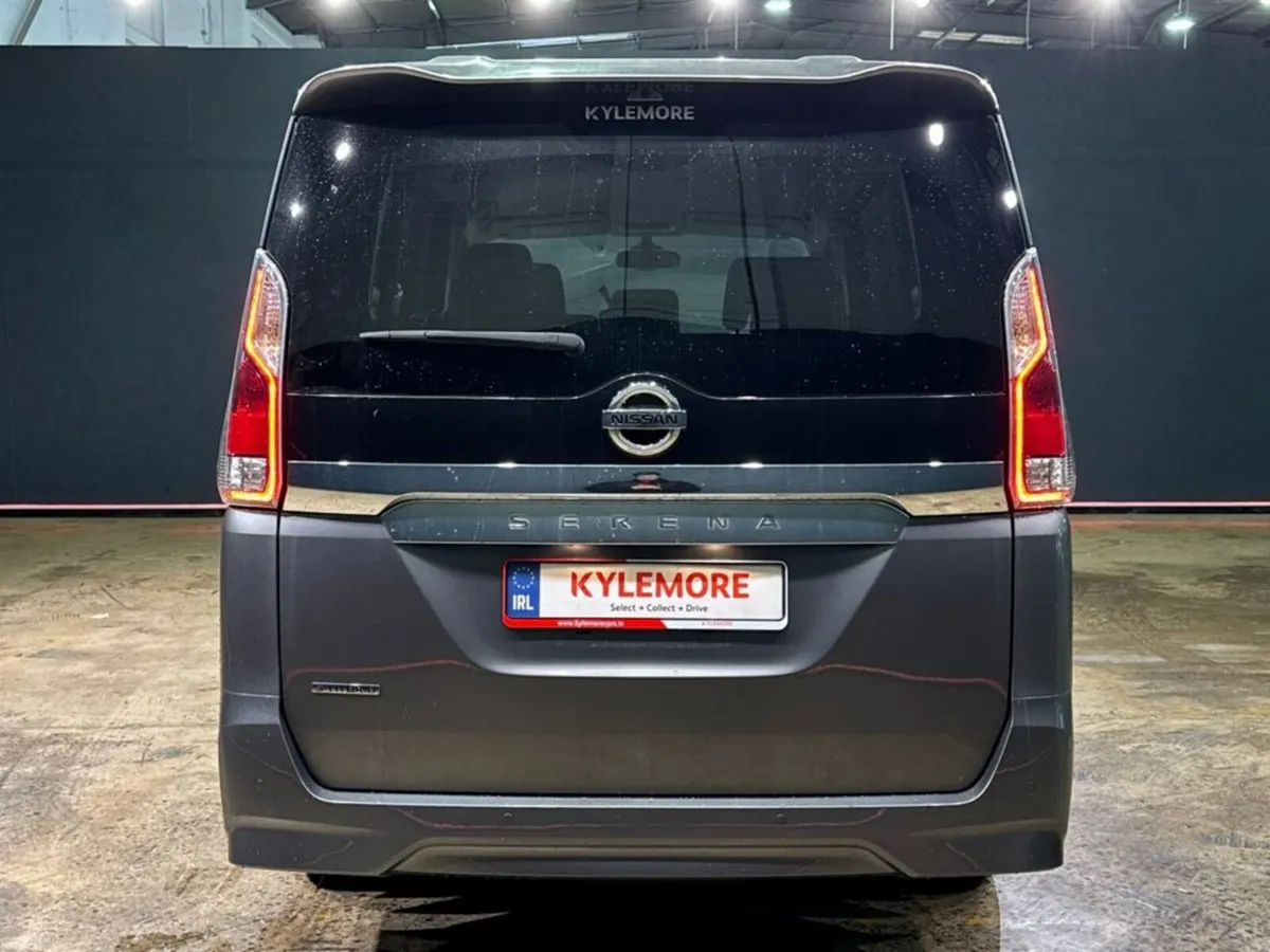 Nissan Serena HYBRID 2.0 AUTOMATIC - 8 SEATER - CR - Image 4