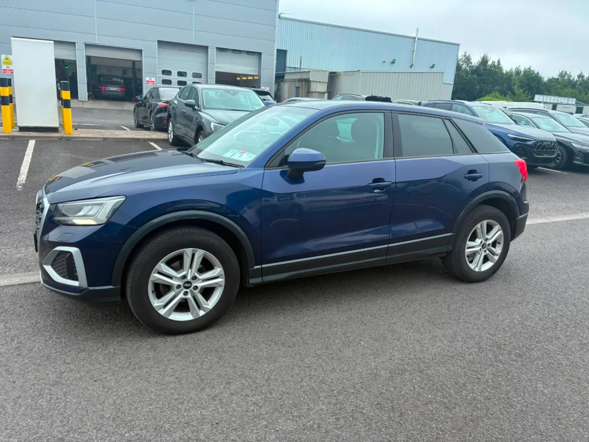 Audi Q2 30 TDI 116HP SE 5DR - Image 2