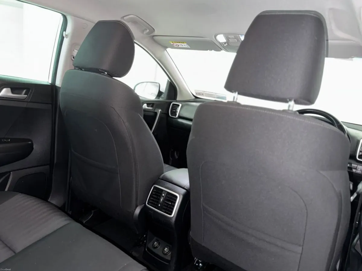 Kia Sportage K2 Mhev HP 5DR - Image 6