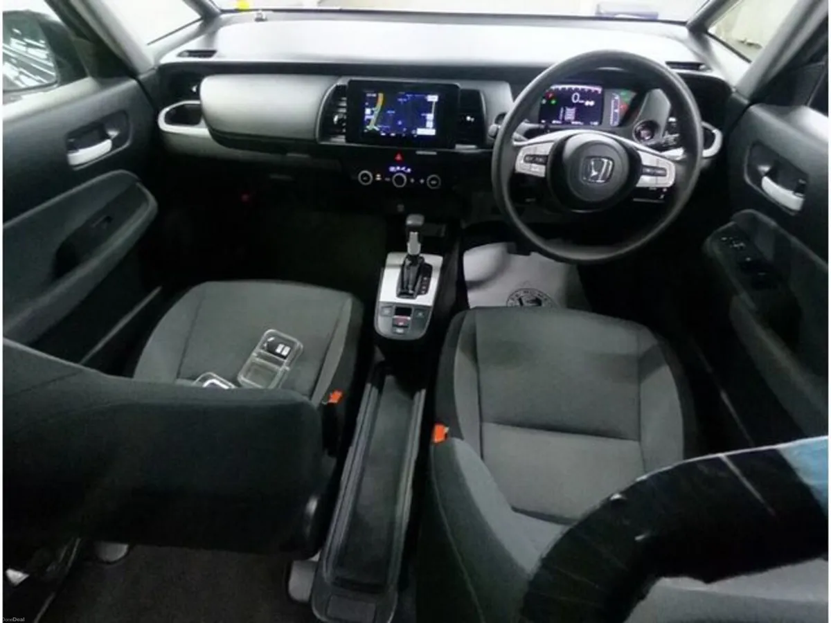 Honda Fit 1.3 Petrol Auto - Image 5