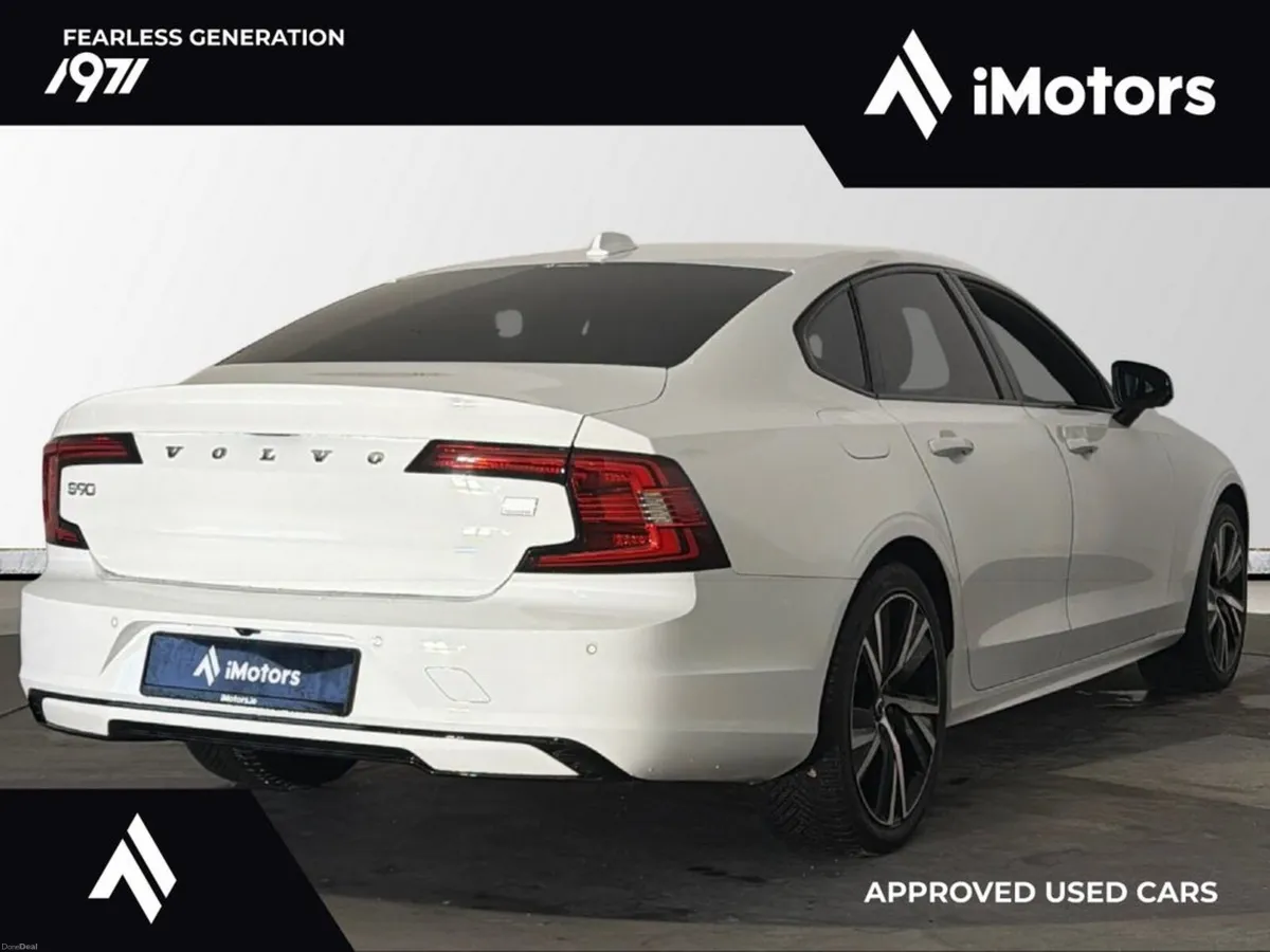 Volvo S90 RECHARGE T8 R-DESIGN AWD - Image 3