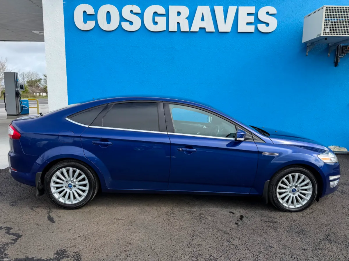 Ford Mondeo 2.0 TDCI Zetec ECO BUS EDN 140PS * BLU - Image 2