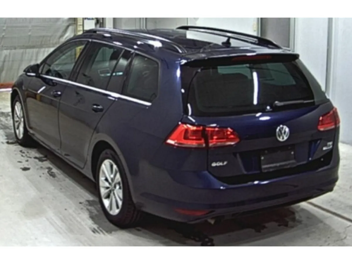 Volkswagen Golf Golf Estate TSI Comfortline with 1 - Image 3