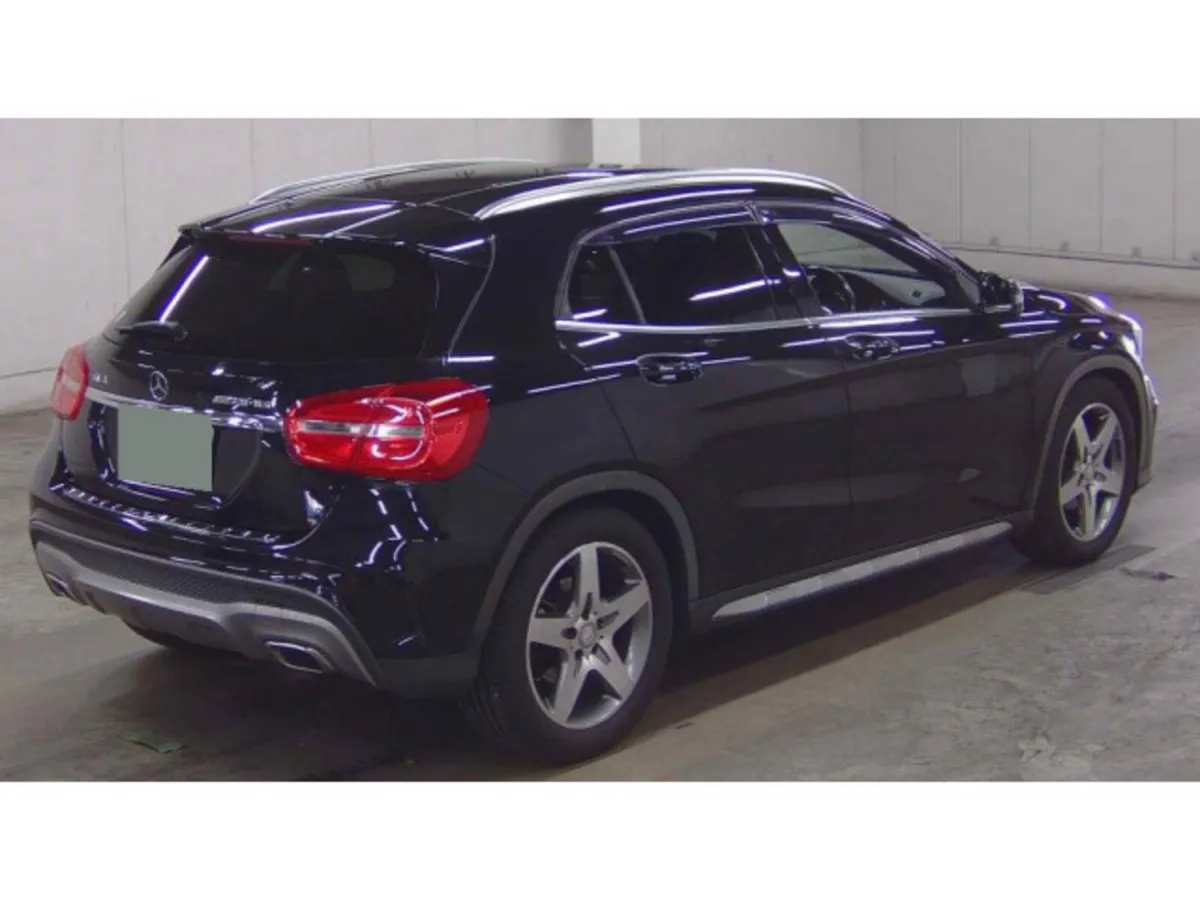 Mercedes-Benz GLA GLA 180 automatic crossover 1.6 - Image 4