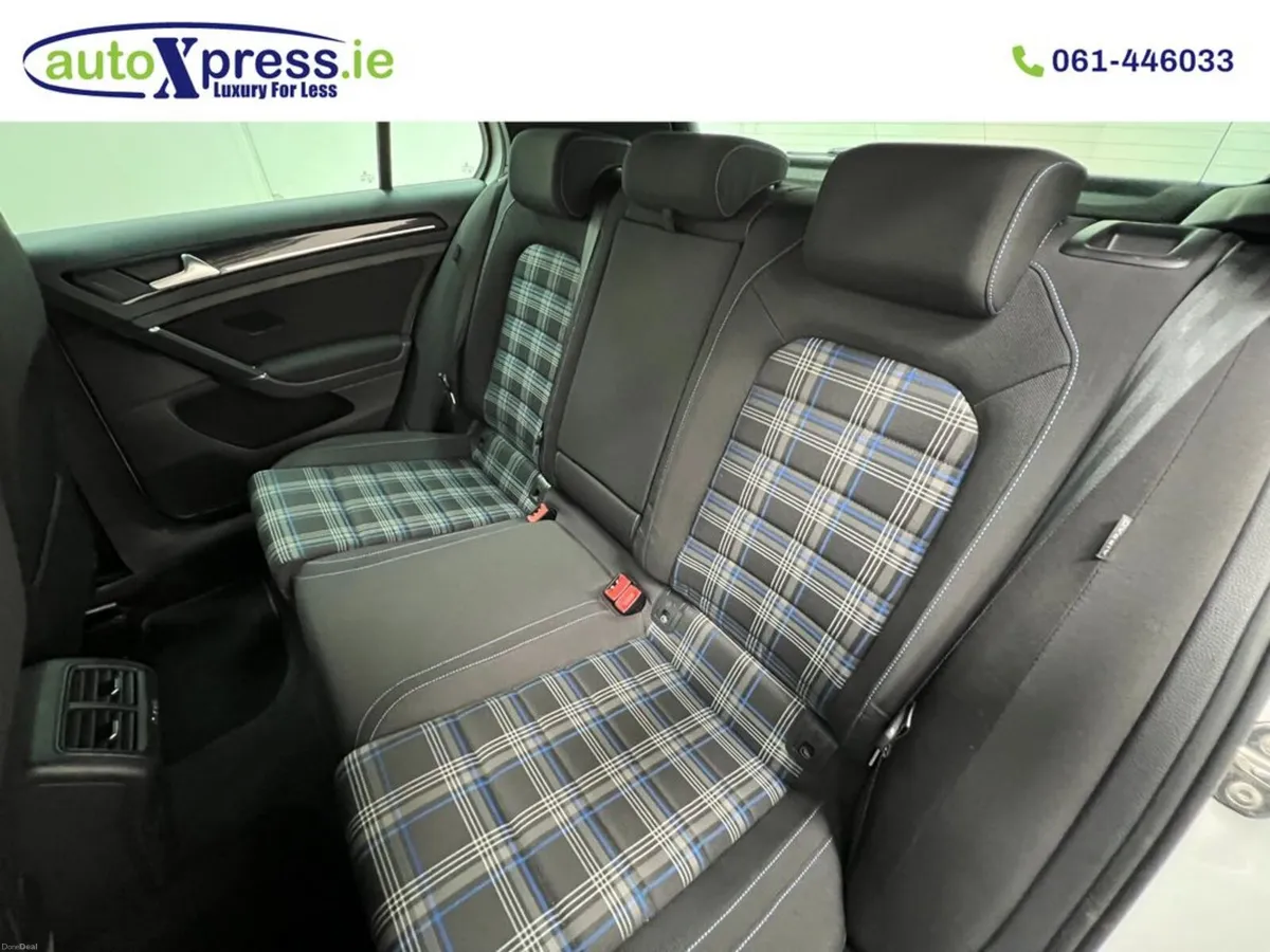Volkswagen Golf GTE PHEV Automatic, Low mileage - Image 6